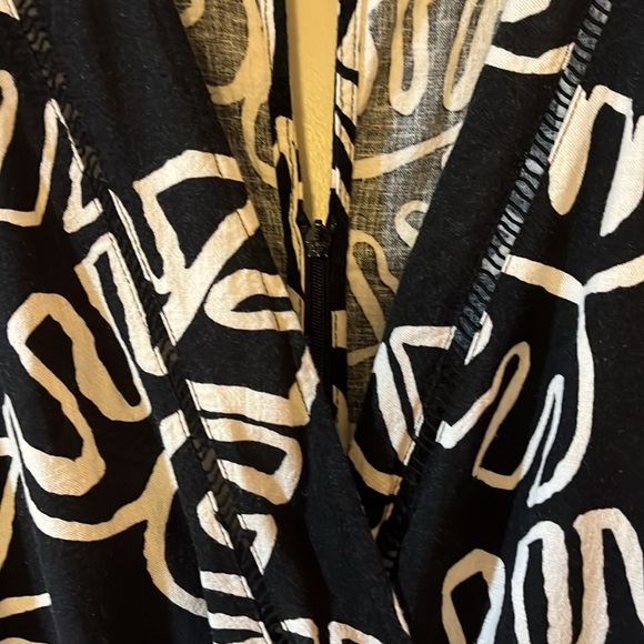 Farm romper with pockets and front skirt Size L - Picture 5 of 11